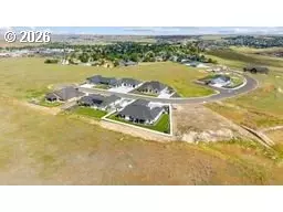 View/Area - 2106 SW Tahoe Ave, Pendleton, OR 97801 photo 6 of 6