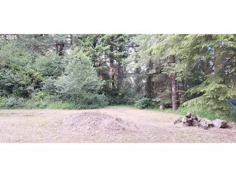 84800 Highway 101, Florence, OR 97439