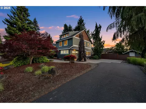 11204 NW 16th Ave, Vancouver, WA 98685