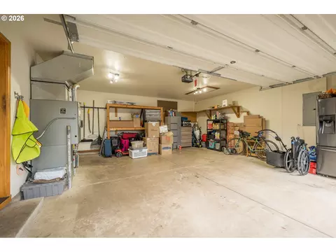 2015 Chase Loop SW, Albany, OR 97321 photo 23