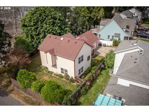 2015 Chase Loop SW, Albany, OR 97321 photo 38