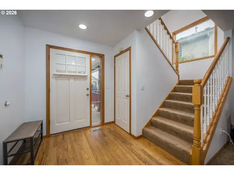 2015 Chase Loop SW, Albany, OR 97321 photo 16