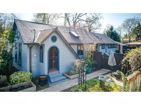 2214 16th Ave, Forest Grove, OR 97116