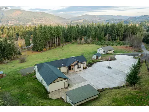 3900 NE 425th St, Woodland, WA 98674