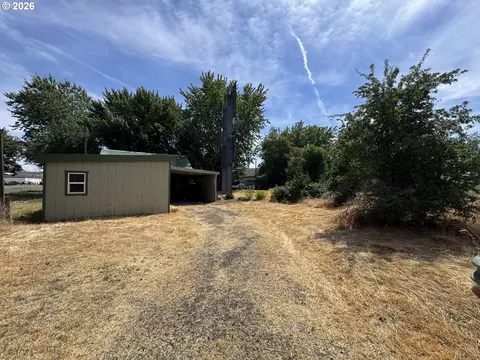 Exterior - 316 SW 22nd St, Pendleton, OR 97801 photo 1 of 2