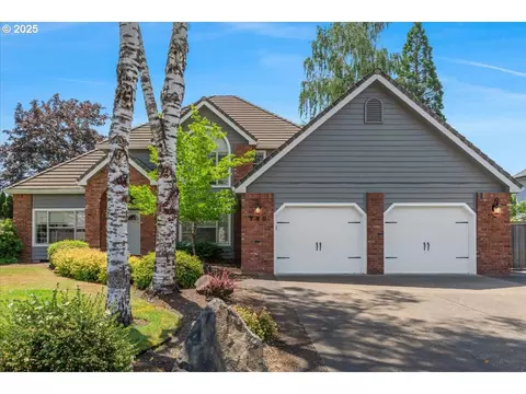 790 NW 21st St, Mcminnville, OR 97128