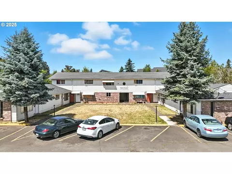 8503 SE Insley St, Portland, OR 97266