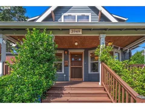 3949 NE 10th Ave, Portland, OR 97212