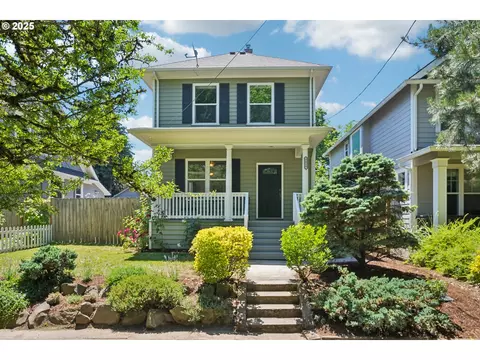 5018 N Vanderbilt St, Portland, OR 97203