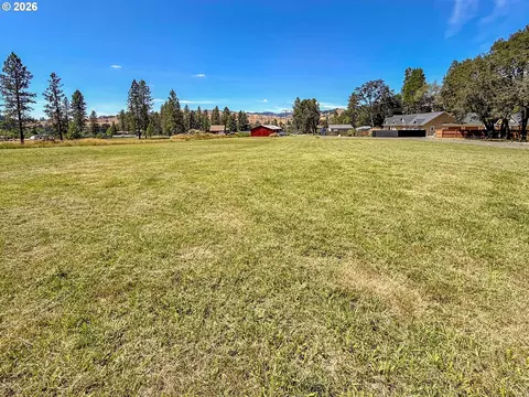 0 Leisure St, Glide, OR 97443 photo 1