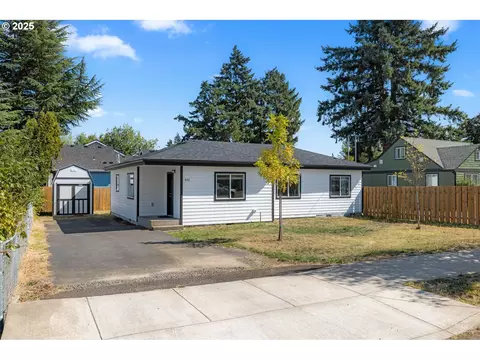 826 SE 155th Ave # A, Portland, OR 97233