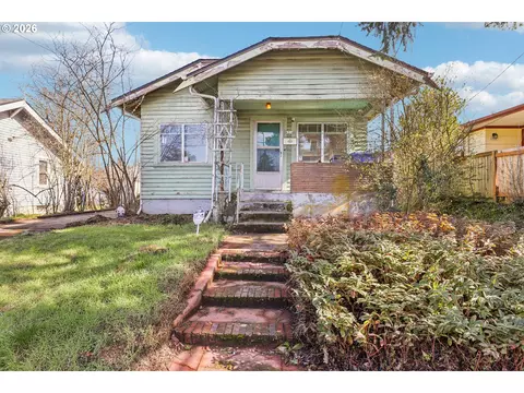 6310 SE 72nd Ave, Portland, OR 97206