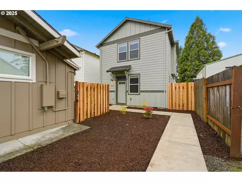 4537 SE 97th Ave, Portland, OR 97266