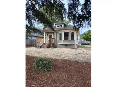 5725 SW Lombard Ave, Beaverton, OR 97005