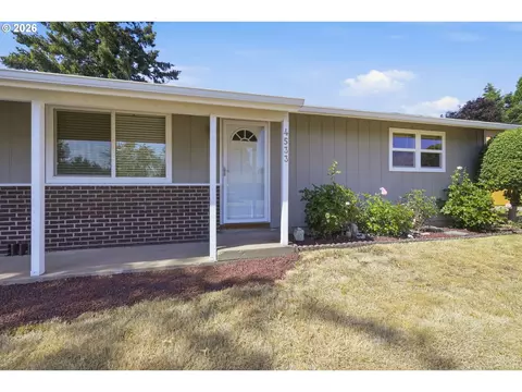 Exterior - 4533 Liberty St, Eugene, OR 97402 photo 3 of 9