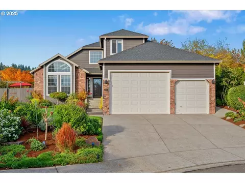 11900 SE Sunny Way, Happy Valley, OR 97086