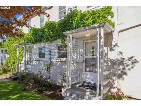 6921 NE Broadway, Portland, OR 97213