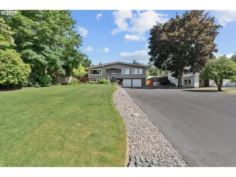 11161 SE Idleman Rd, Happy Valley, OR 97086