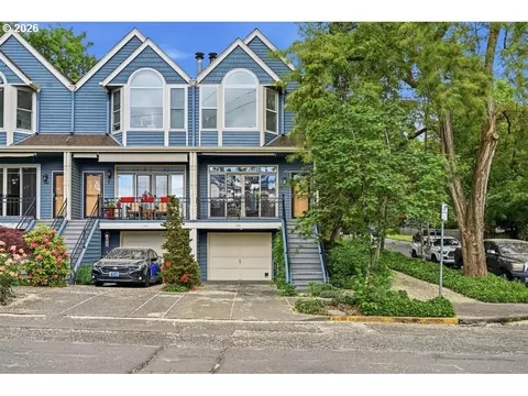7988 SE Grand Ave, Portland, OR 97202