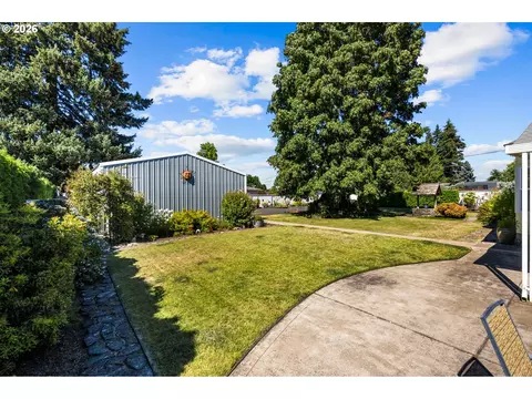 Exterior - 499 NE Cherry St, Sublimity, OR 97385 photo 10 of 10