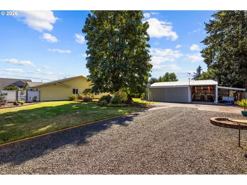 Exterior - 499 NE Cherry St, Sublimity, OR 97385 photo 7 of 10