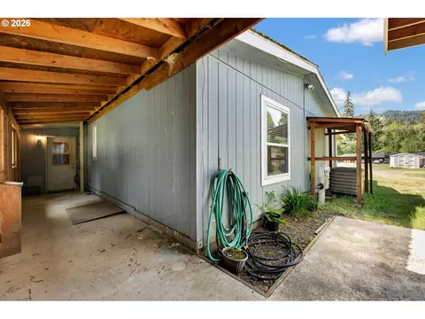 752 Metzger Rd, Carson, WA 98610 photo 19