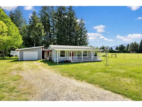 752 Metzger Rd, Carson, WA 98610