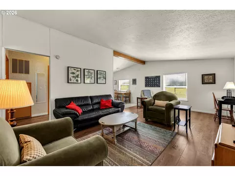 752 Metzger Rd, Carson, WA 98610 photo 6