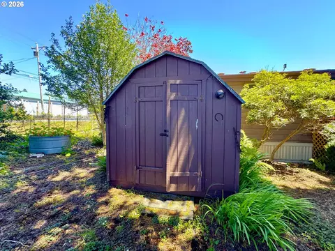 1029 Fifield St, Brookings, OR 97415 photo 48