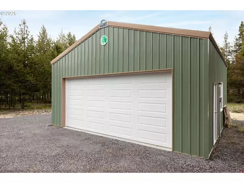 136922 Mohawk Dr, Crescent, OR 97733 photo 11
