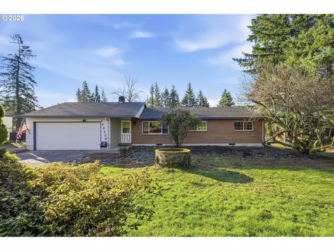 18630 SE Sunnyside Rd, Damascus, OR 97089