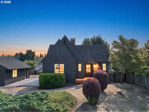 10505 NW 26th Ave, Vancouver, WA 98685
