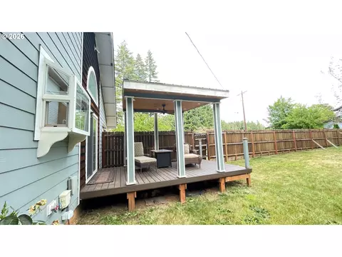 Exterior - 31601 SE Lawrence Rd, Estacada, OR 97023 photo 10 of 15