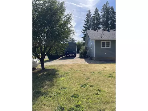 Exterior - 31601 SE Lawrence Rd, Estacada, OR 97023 photo 12 of 15