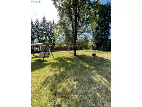 Exterior - 31601 SE Lawrence Rd, Estacada, OR 97023 photo 13 of 15
