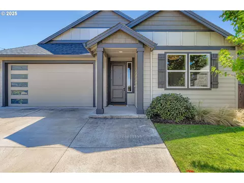 10801 NE 121st Ave, Vancouver, WA 98662