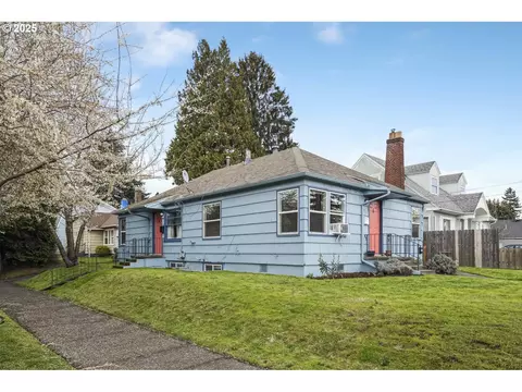 2429 N Killingsworth St, Portland, OR 97217
