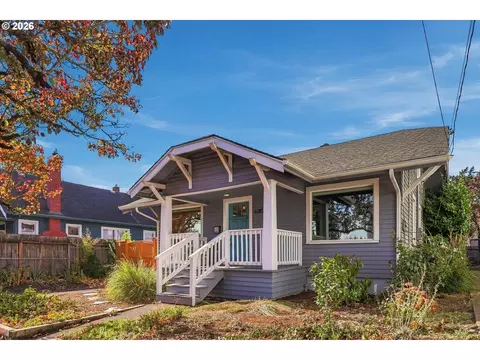 6207 SE 92nd Ave, Portland, OR 97266