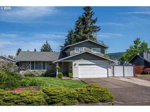531 65th St, Springfield, OR 97478