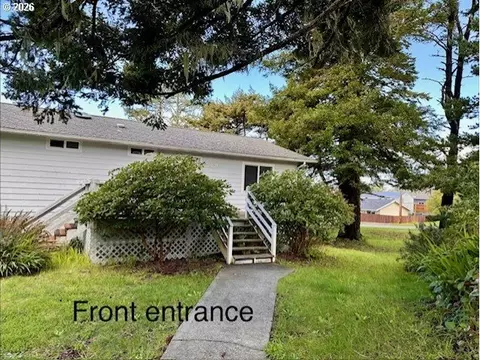 518 N Wall St, Coos Bay, OR 97420