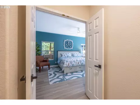 Bedroom - 88090 Windleaf Way, Florence, OR 97439 photo 1 of 8