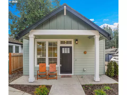 2308 SE Risley Ave, Milwaukie, OR 97267