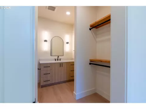 Other - 818 E 22nd Ave, Eugene, OR 97405 photo 9 of 9