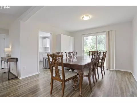 Dining - 18137 Grey Ave, Sandy, OR 97055 photo 2 of 2