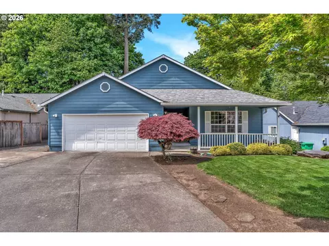 389 NW Sadie Ct, Hillsboro, OR 97124