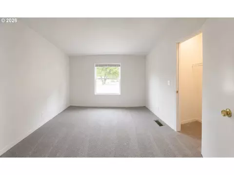 Bedroom - 242 Dillingham Loop, Carson, WA 98610 photo 3 of 6