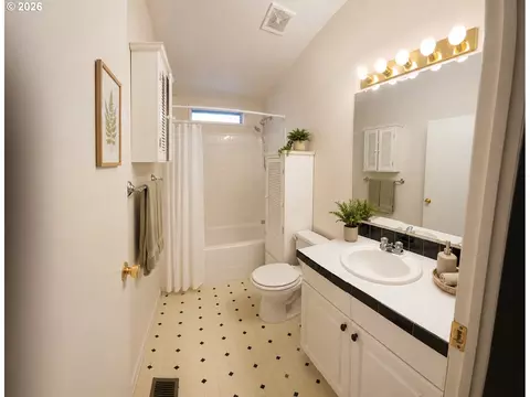 Bath - 242 Dillingham Loop, Carson, WA 98610 photo 1 of 4