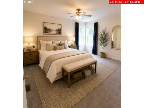 Bedroom - 242 Dillingham Loop, Carson, WA 98610 photo 6 of 6
