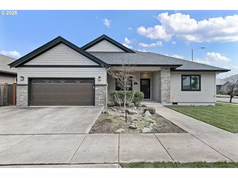 1036 Lupine St, Springfield, OR 97477