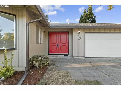 Other - 509 E Pinehurst Dr, Newberg, OR 97132 photo 1 of 5